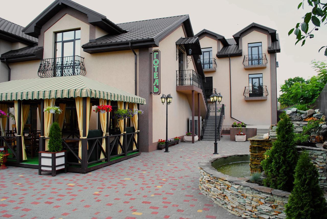 Hotel Restaurant Complex Roman'S Vishenki  Eksteriør bilde